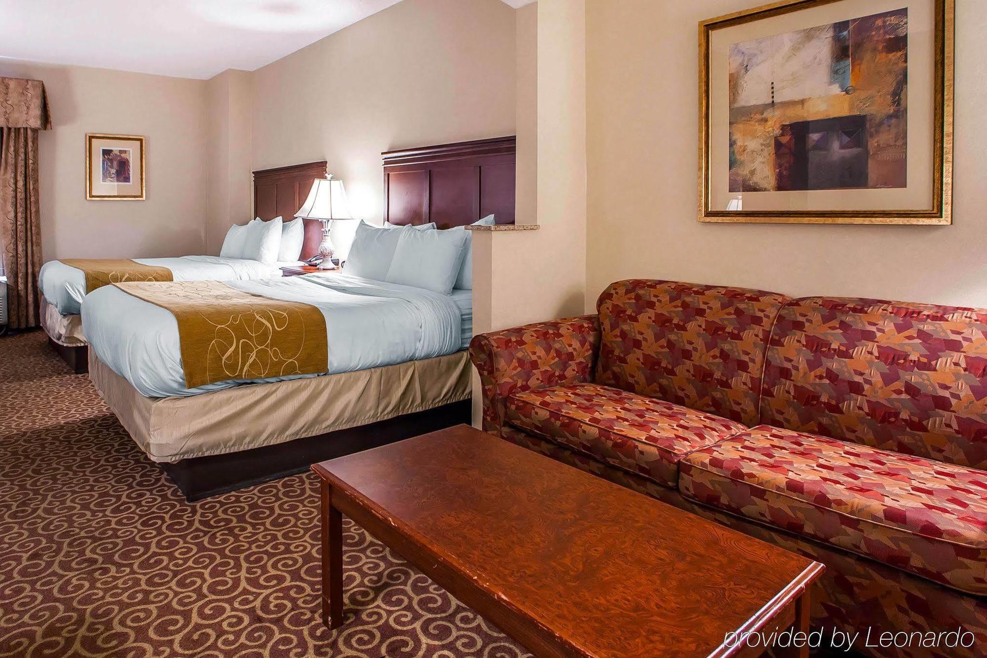 Comfort Suites East Brunswick - South River Exteriör bild