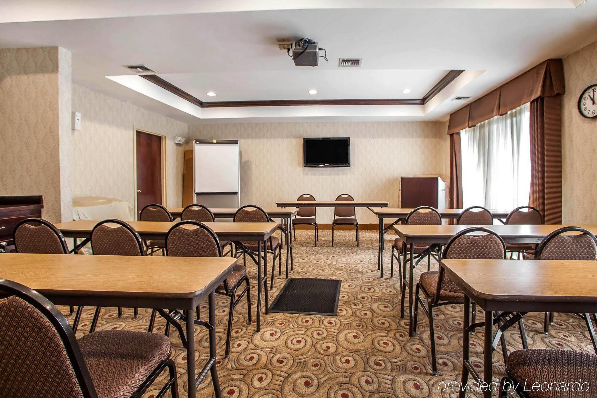 Comfort Suites East Brunswick - South River Exteriör bild